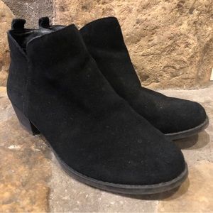 Reba Black Leather Booties Women’s Size 8